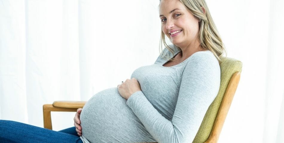 pregnant woman needs minerals